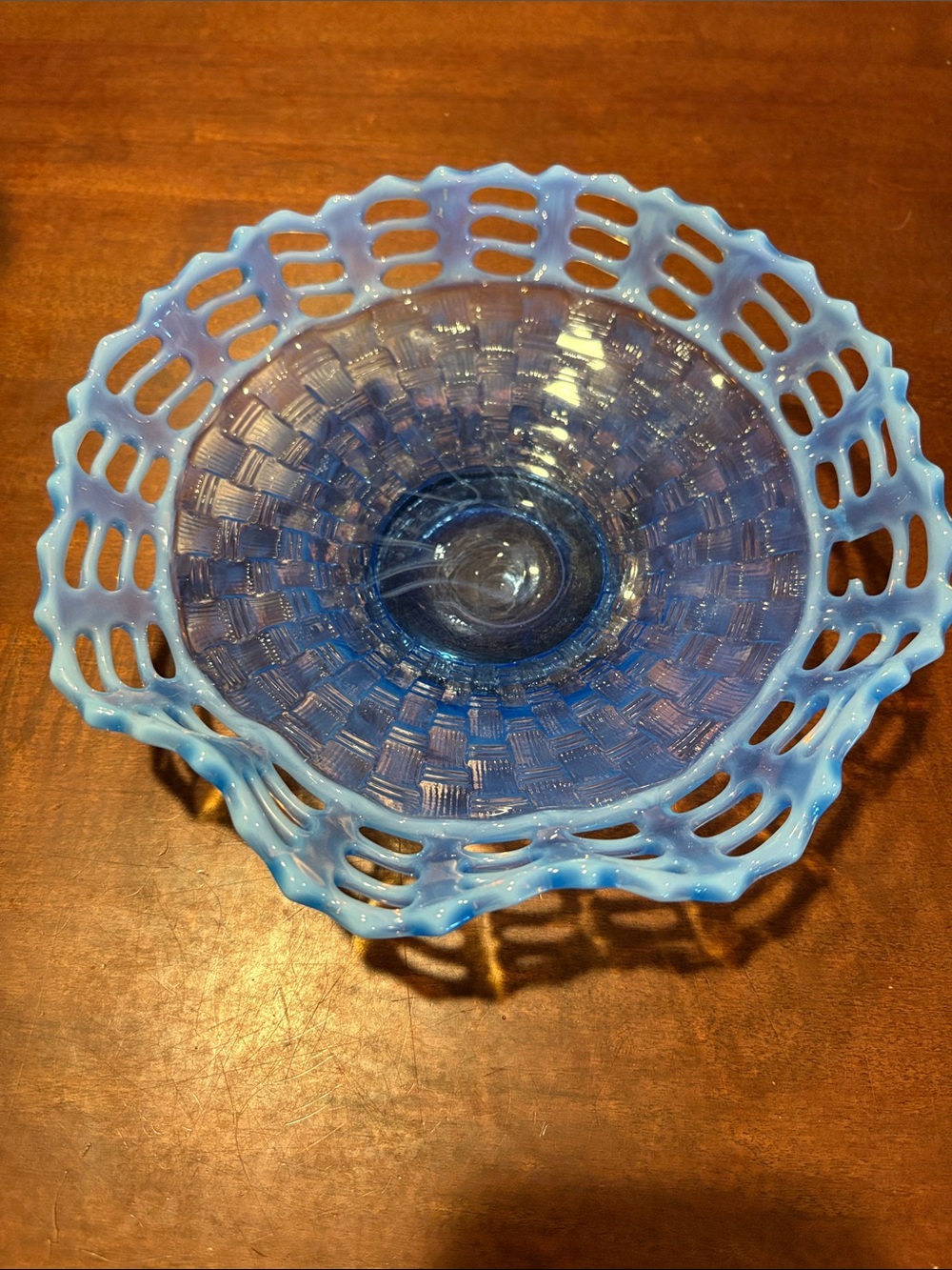 Fenton Opalescent Lattice Glass Bowl